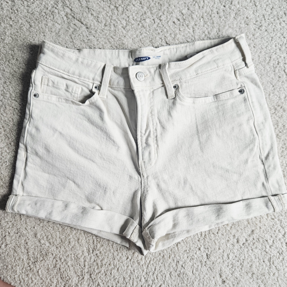 Old Navy Women's Off White Denim Shorts